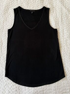 Banana Republic Navy and Black V-Neck Tank Top